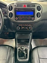 Volkswagen Tiguan, 2010г., полный привод, механика