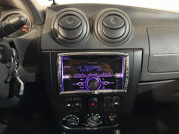 Nissan Almera, 2015г., передний привод, механика