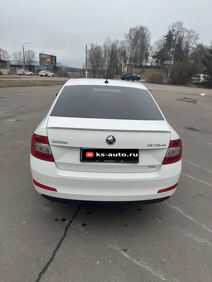 Skoda Octavia, 2014г., передний привод, робот