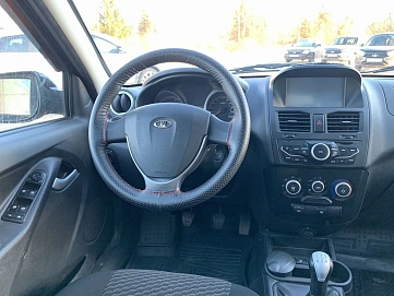 Lada (ВАЗ) , 2014г., передний привод, механика