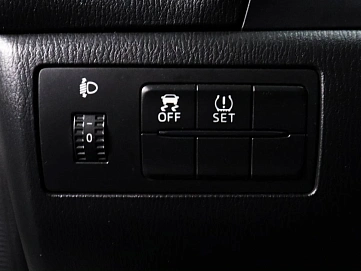 Mazda 3, 2014г, передний привод, механика