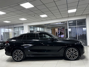 BMW X6, 2024г, полный привод, автомат