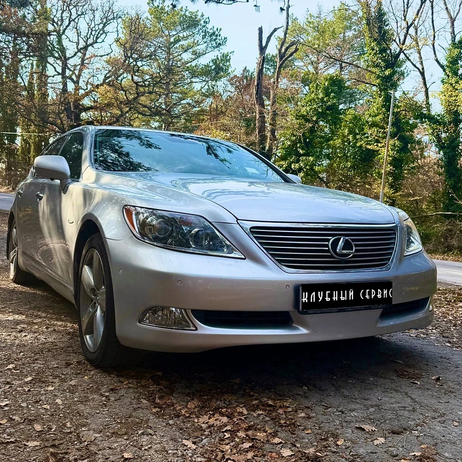 Lexus LS, 2007г., задний привод, автомат