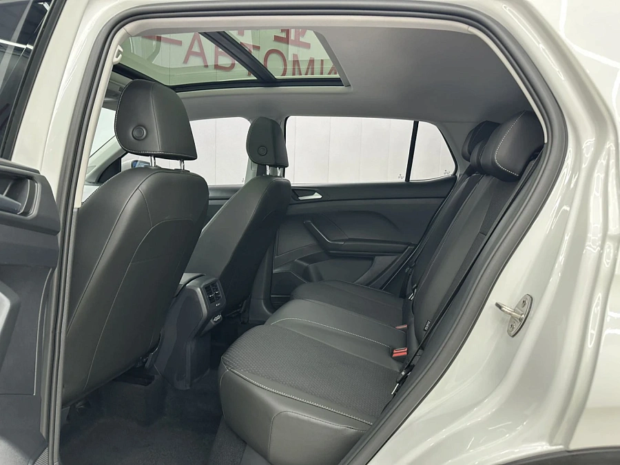 Volkswagen Tacqua, 2022г., передний привод, автомат