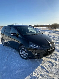 Mitsubishi Grandis, 2008г, передний привод, автомат