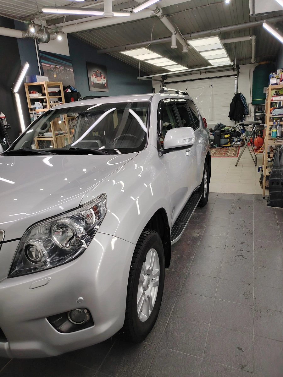 Toyota Land Cruiser Prado, 2012г., полный привод, автомат