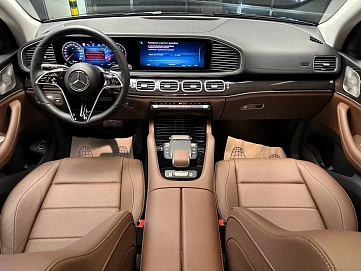 Mercedes-Benz GLE, 2025г, полный привод, автомат