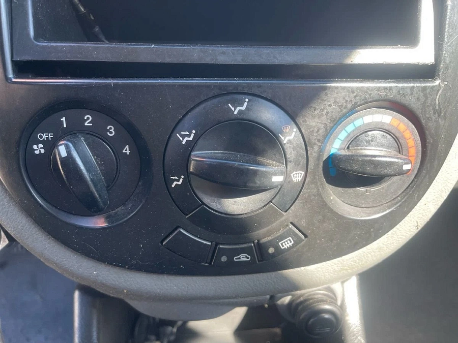 Chevrolet Lacetti, 2012г., передний привод, механика