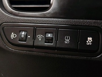 Kia , 2019г., передний привод, автомат