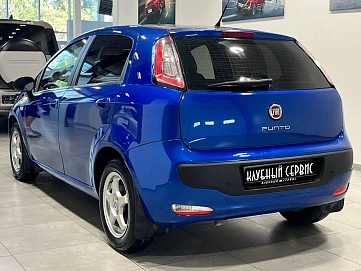 Fiat Punto, 2012г, передний привод, робот