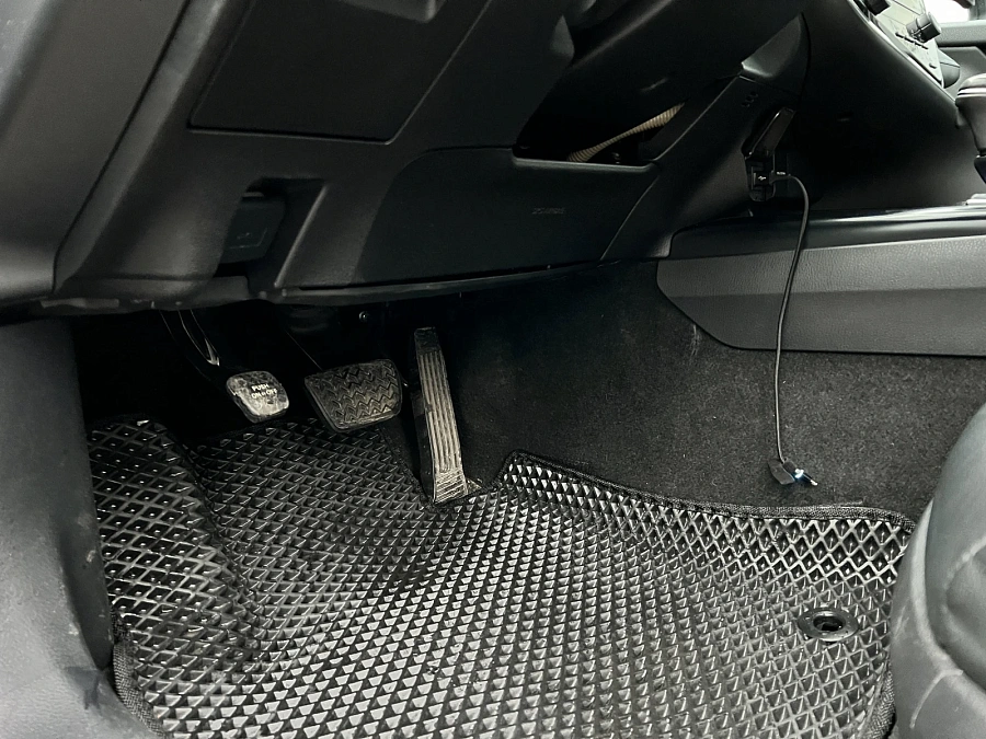 Toyota Camry, 2019г., передний привод, автомат