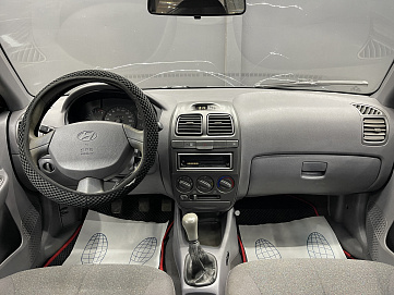 Hyundai Accent, 2005г, передний привод, механика