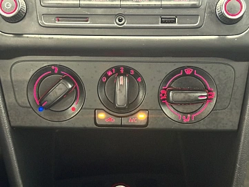 Volkswagen Polo, 2016г, передний привод, механика