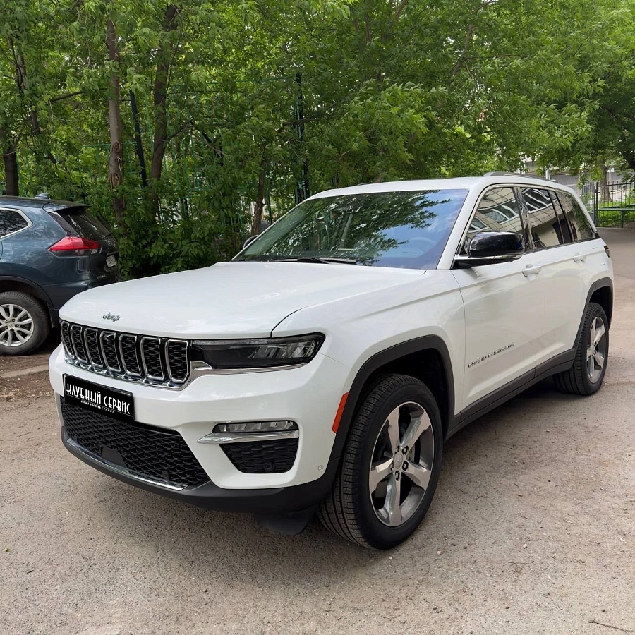 Jeep Grand Cherokee, 2022г., полный привод, автомат