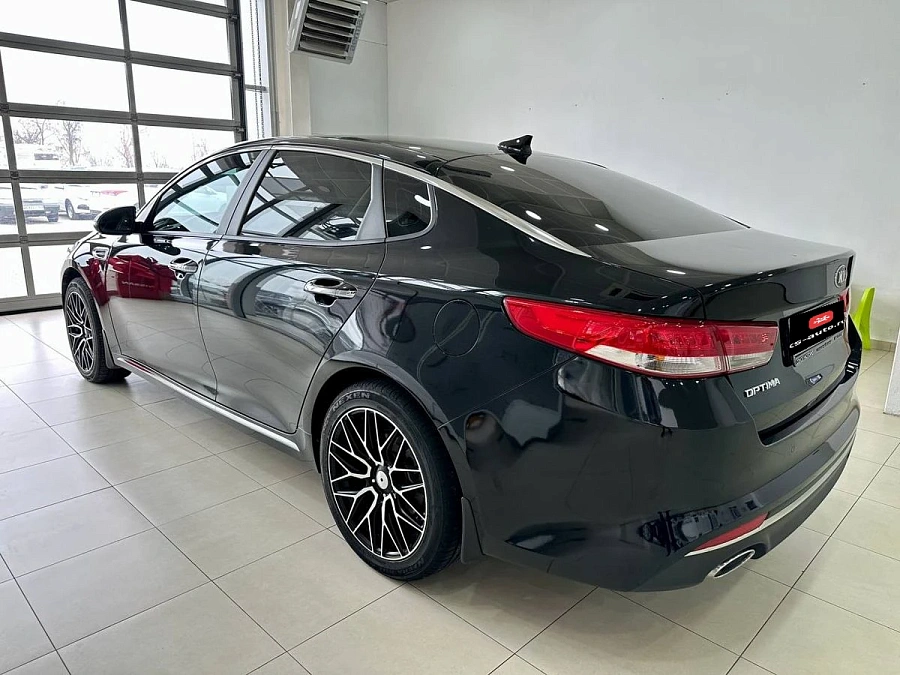 Kia Optima, 2017г., передний привод, автомат