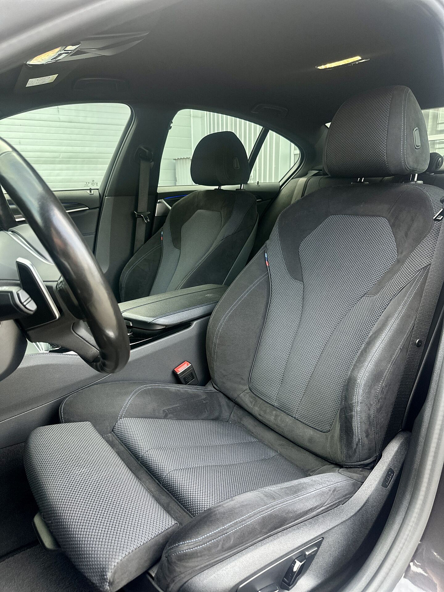 BMW , 2020г., передний привод, автомат