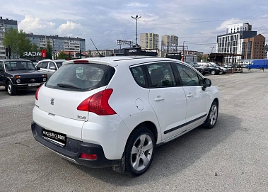 Peugeot 3008, 2011г, передний привод, автомат