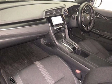 Honda Civic, 2020г, передний привод, вариатор