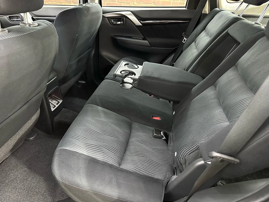 Mitsubishi Pajero Sport, 2019г., полный привод, автомат