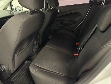 Ford Fiesta, 2015г, передний привод, механика