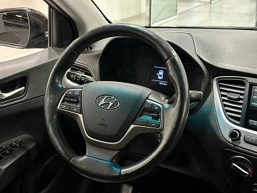 Hyundai Solaris, 2018г, передний привод, автомат