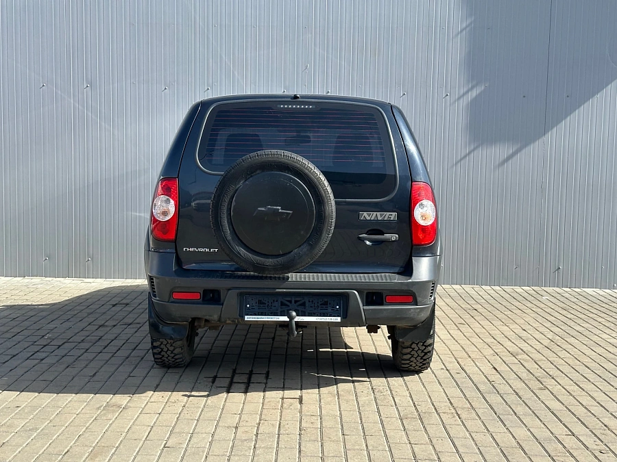 Chevrolet Niva, 2015г., полный привод, механика