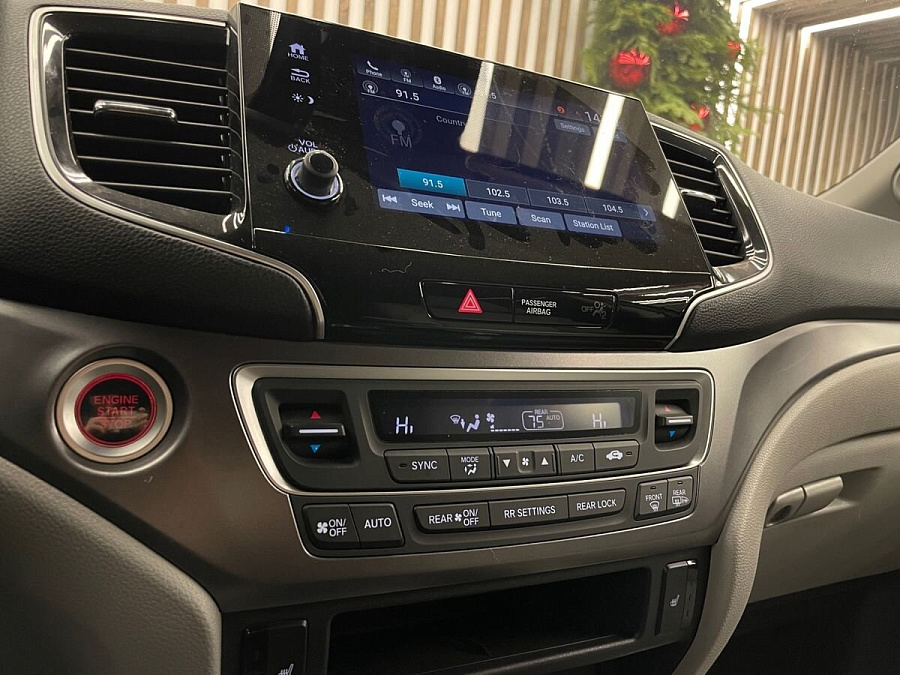 Honda Pilot, 2018г., передний привод, автомат
