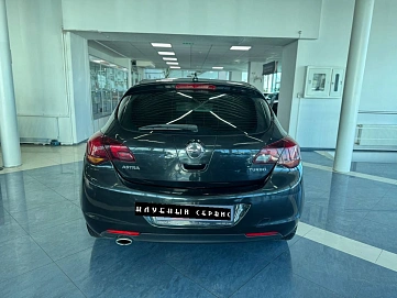 Opel Astra, 2012г, передний привод, автомат