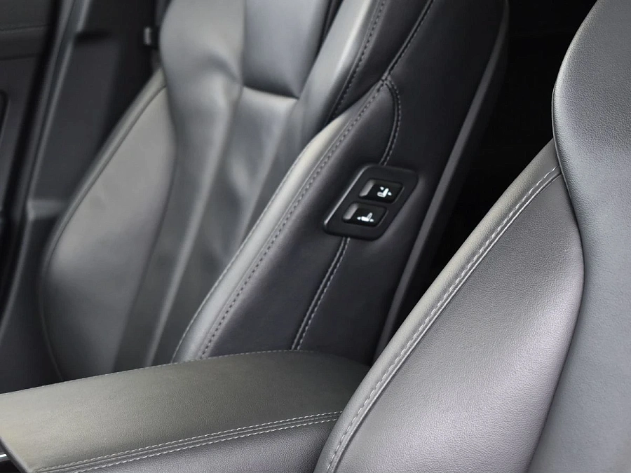 Hongqi H5, 2022г., передний привод, автомат