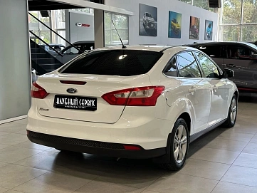 Ford Focus, 2012г, передний привод, робот