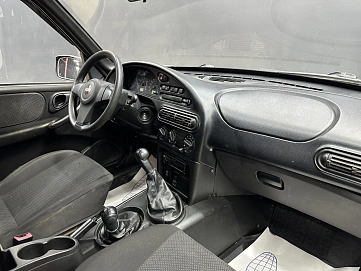Chevrolet Niva, 2013г, полный привод, механика