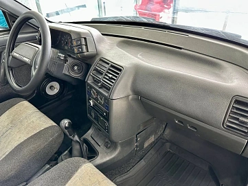 Lada (ВАЗ) 2110, 2003г, передний привод, механика