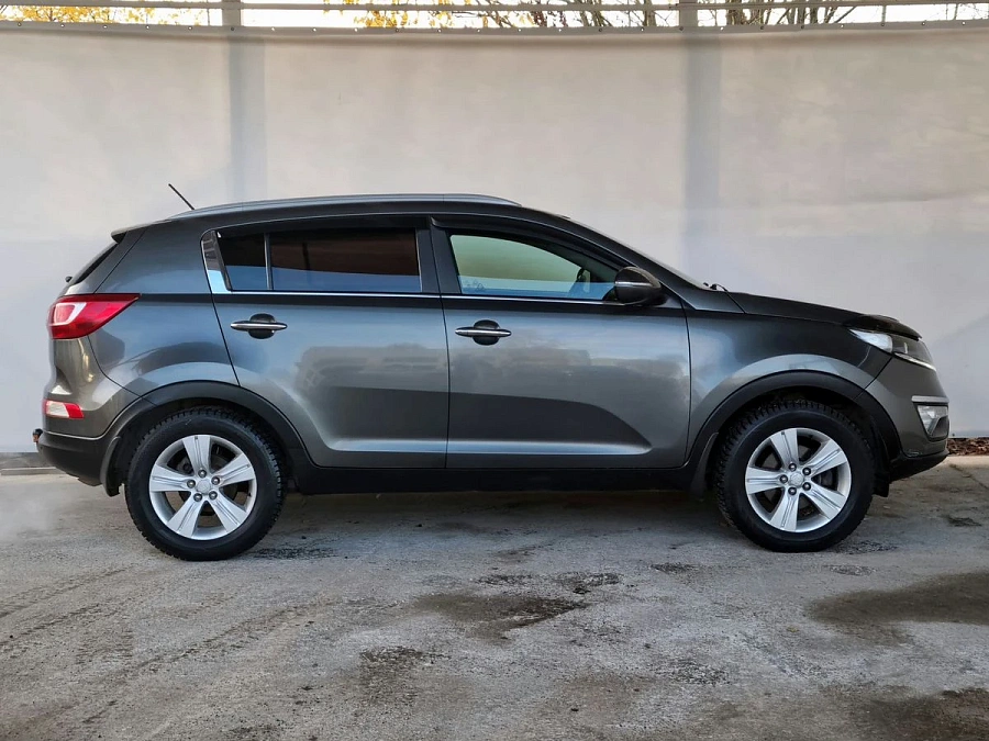 Kia Sportage, 2010г., передний привод, механика