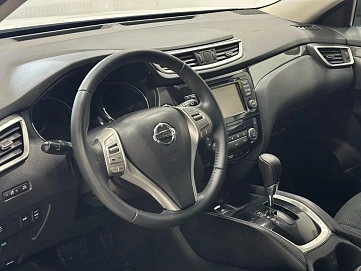 Nissan X-Trail, 2017г, передний привод, вариатор