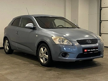 Kia Ceed, 2008г, передний привод, автомат