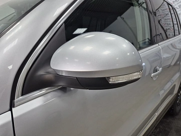 Volkswagen Tiguan, 2012г, полный привод, автомат