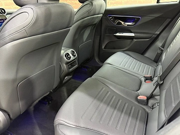 Mercedes-Benz , 2025г., полный привод, автомат