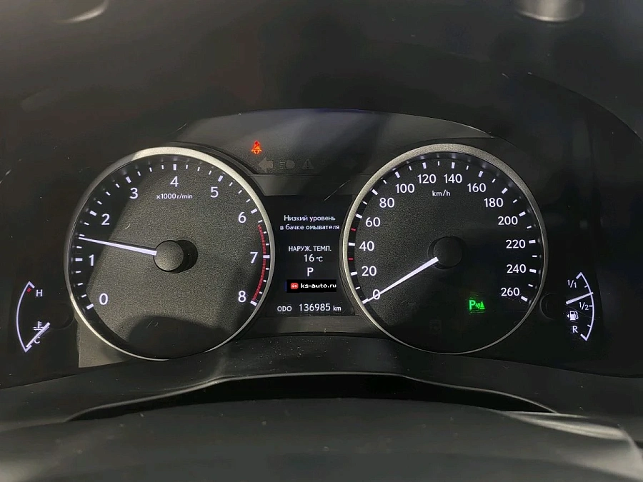 Lexus ES, 2015г., передний привод, автомат