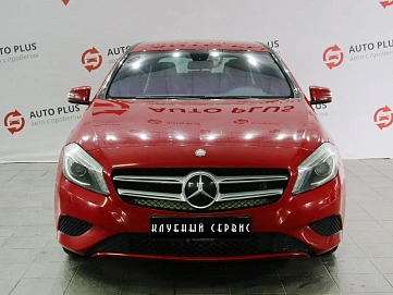Mercedes-Benz A-Класс, 2013г, передний привод, робот