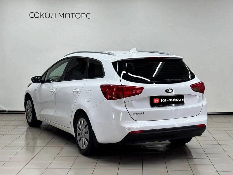 Kia Ceed, 2018г., передний привод, автомат