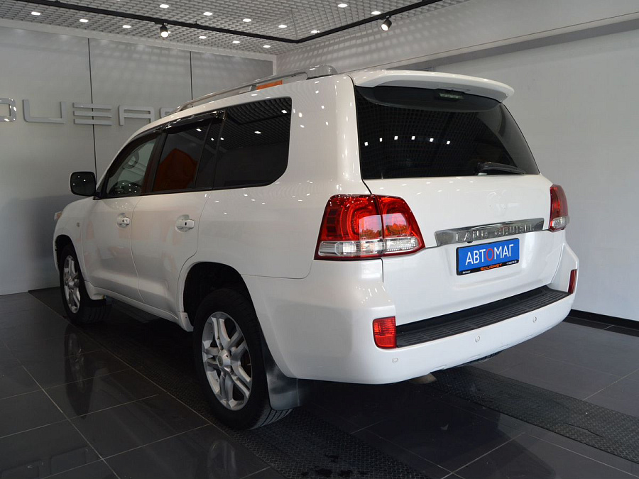 Toyota Land Cruiser, 2011г., полный привод, автомат