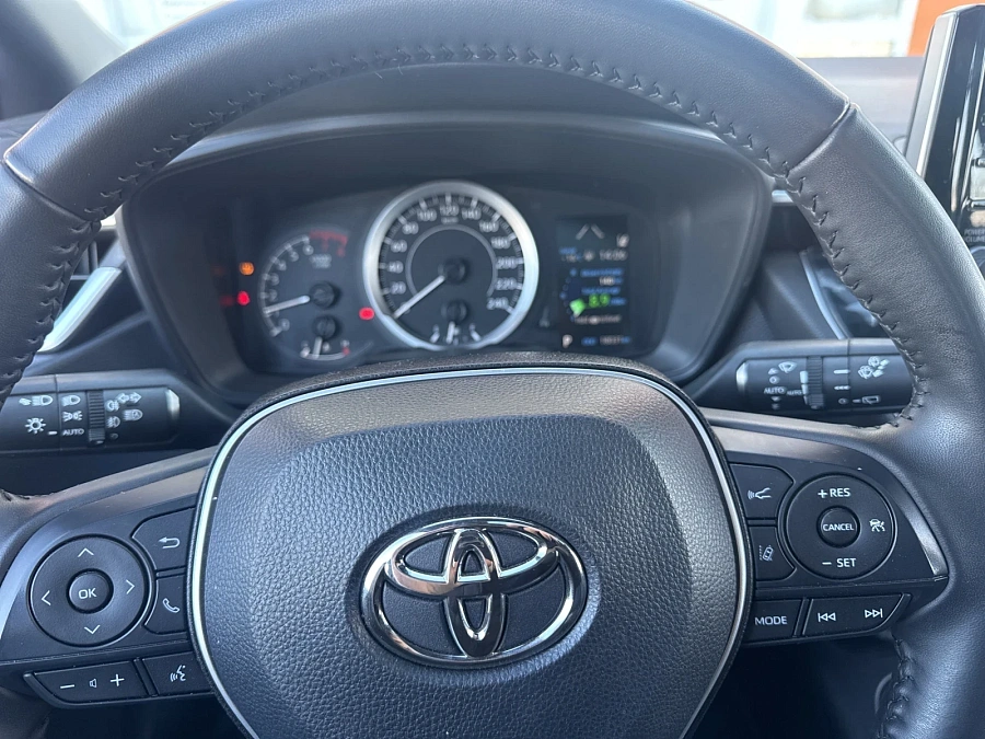 Toyota Levin, 2024г., передний привод, вариатор