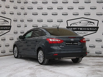 Ford Focus, 2012г, передний привод, робот