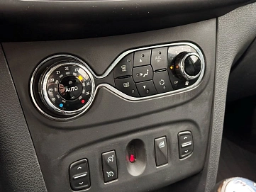 Renault Sandero, 2017г, передний привод, механика