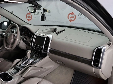 Porsche Cayenne, 2010г, полный привод, автомат