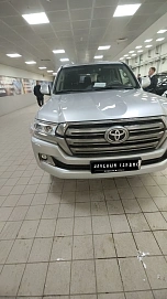 Toyota Land Cruiser, 2016г, полный привод, автомат