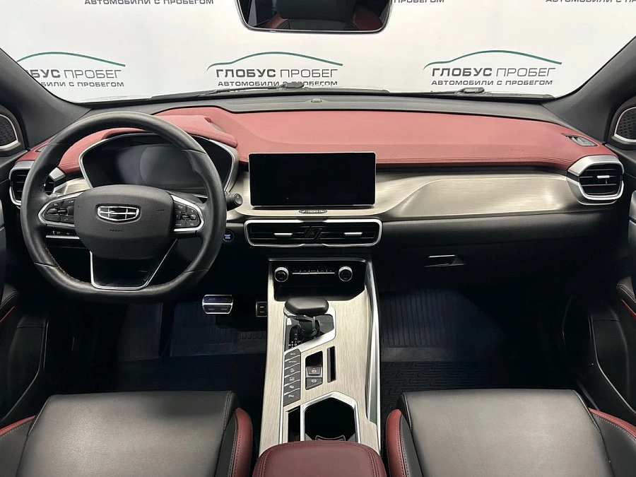 Geely Coolray, 2023г., передний привод, робот