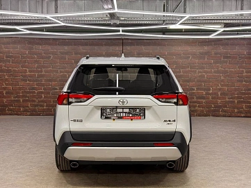Toyota RAV4, 2025г, полный привод, вариатор