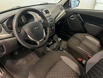 Lada (ВАЗ) Granta, 2021г, передний привод, механика