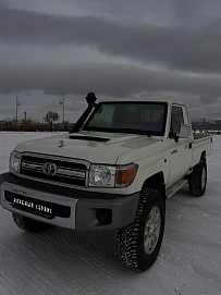 Toyota Land Cruiser, 2017г, полный привод, механика